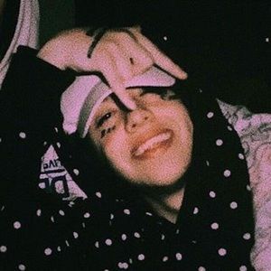 Meet your Posher, Lillian